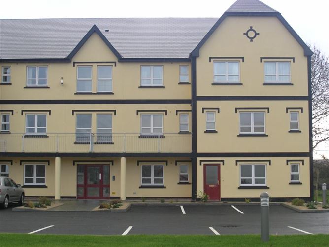 28 Hawthorn Crescent, Boyle Road, Carrick On Shannon, Co. Roscommon 