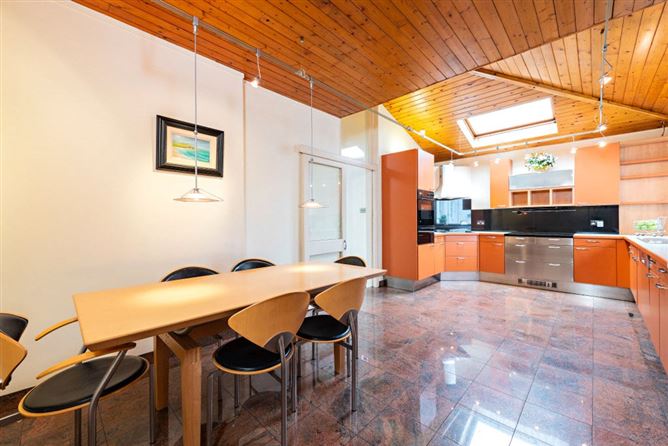 17 Herbert Park, Ballsbridge, Dublin 4