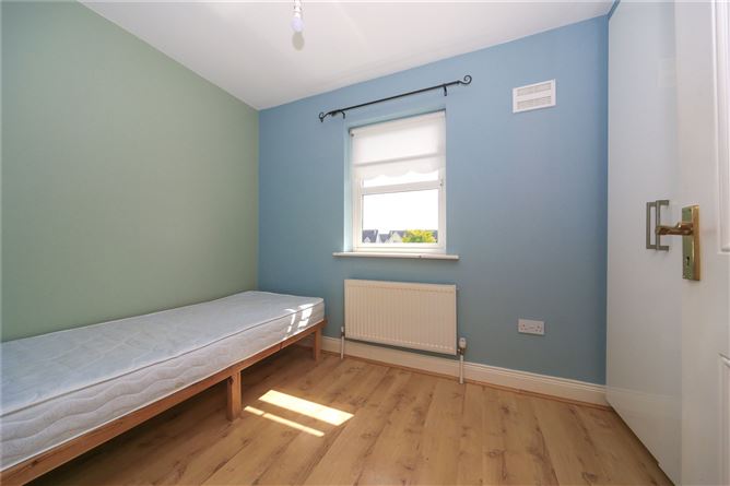 14 Rush Hall, Mountrath, Co. Laois