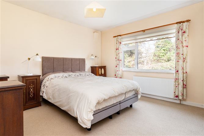 12 Cypress Lawn, Templeogue, Dublin 6W
