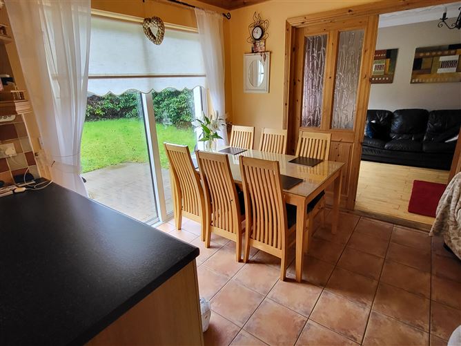 14 Sliabh View, Mohill, Leitrim