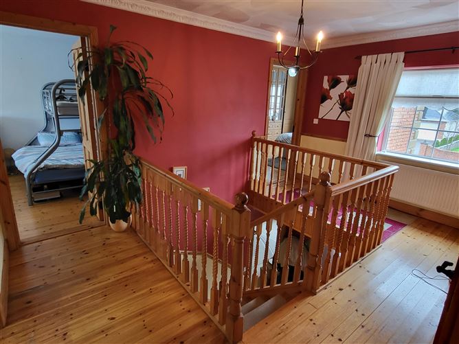 14 Sliabh View, Mohill, Leitrim