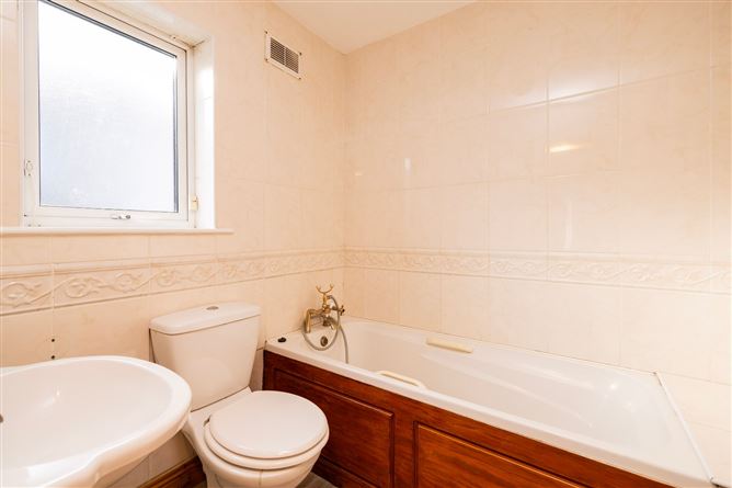 26 Kelly's Bay Strand, Skerries, Co. Dublin