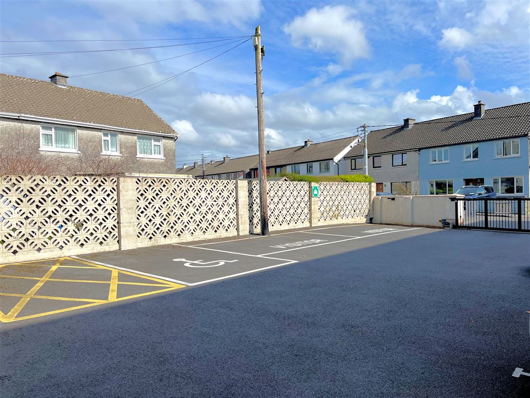 1 Montrose House, Whitestrand Park, Salthill, Galway