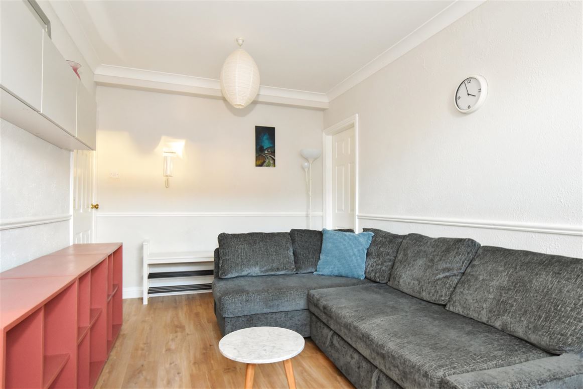 1 Montrose House, Whitestrand Park, Salthill, Galway