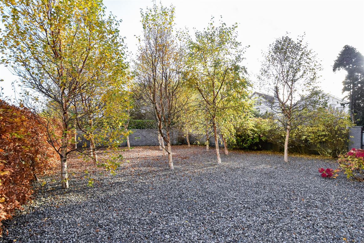 1 Montrose House, Whitestrand Park, Salthill, Galway