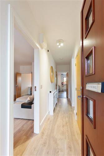 9 Belarmine Heath , Stepaside, Dublin 18