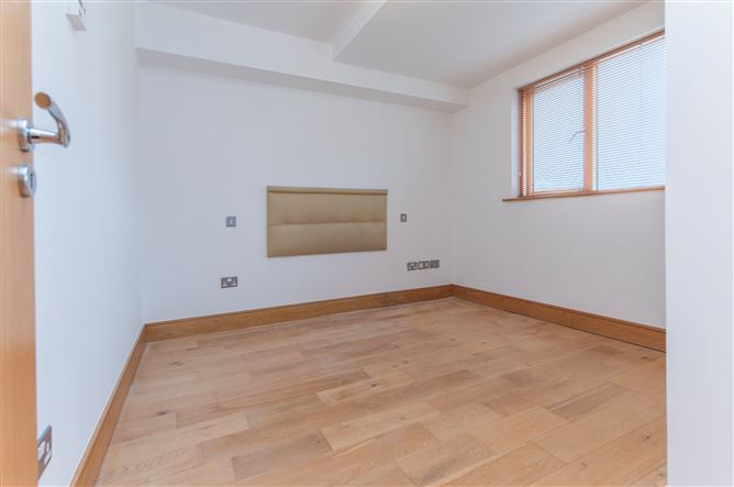 Apt 9, Crescent Villas, Galway City, Galway