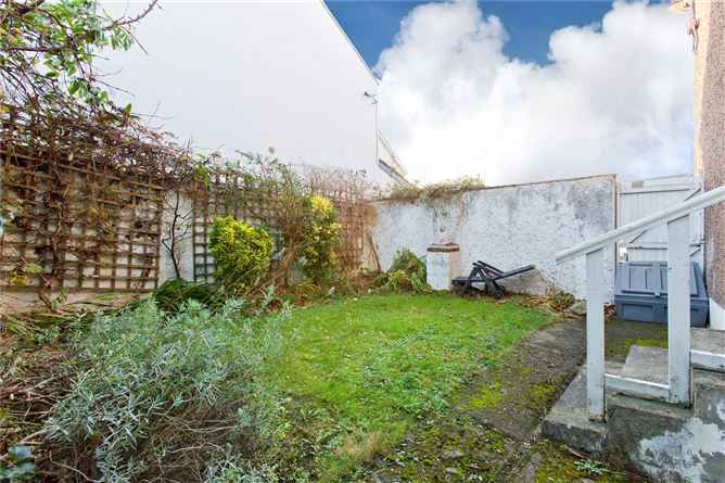 28 Patrician Villas, Stillorgan, Co. Dublin
