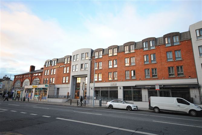 35 The Pine, Winter Garden, Pearse Street, South City Centre, Dublin 2