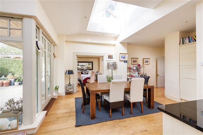 3 The Rise, Malahide, Co. Dublin