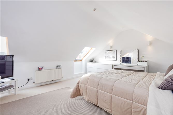 3 The Rise, Malahide, Co. Dublin