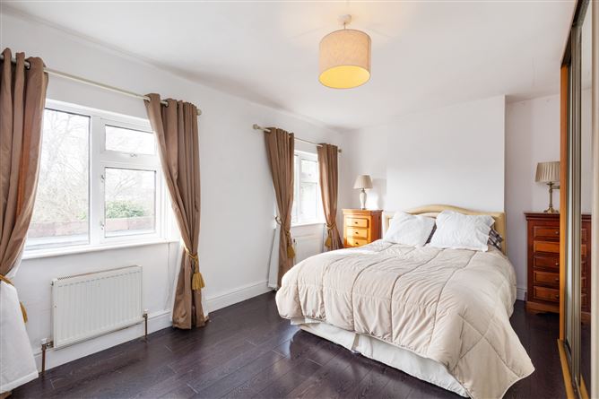 3 The Rise, Malahide, Co. Dublin