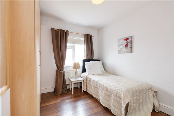3 The Rise, Malahide, Co. Dublin
