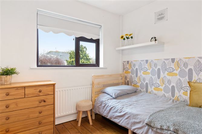 3 Hermitage Place, Lucan, Co. Dublin