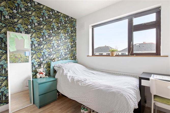3 Hermitage Place, Lucan, Co. Dublin