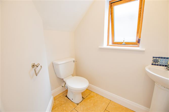 3 Cois Caisleán,, Delvin, Westmeath