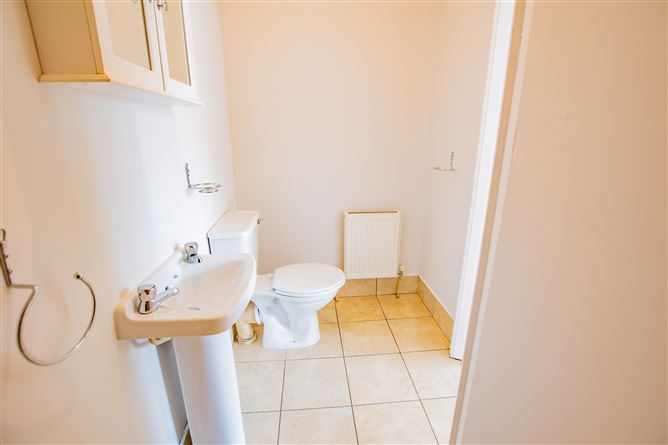 3 Cois Caisleán,, Delvin, Westmeath