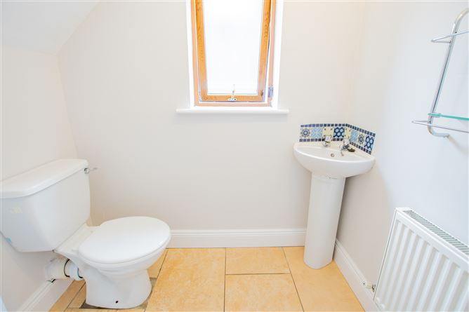3 Cois Caisleán,, Delvin, Westmeath