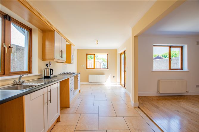 3 Cois Caisleán,, Delvin, Westmeath