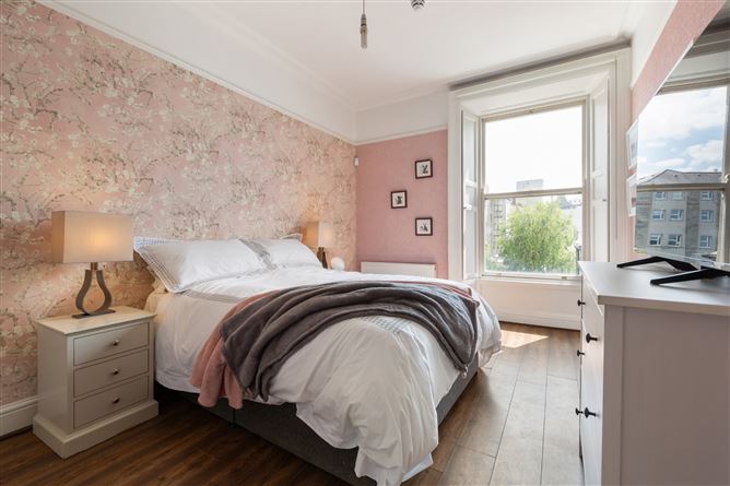 Apartment 4, 4 Charlemont Terrace, Crofton Road, Dun Laoghaire, Co. Dublin