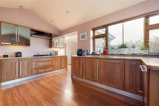 Brockey House, Ballybrack Road, Glencullen, Dublin