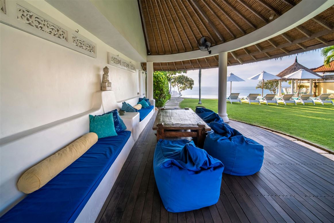 Balcony & Bamboo, Vacation Rental in Bali, Indonesia, South Kuta, Bali