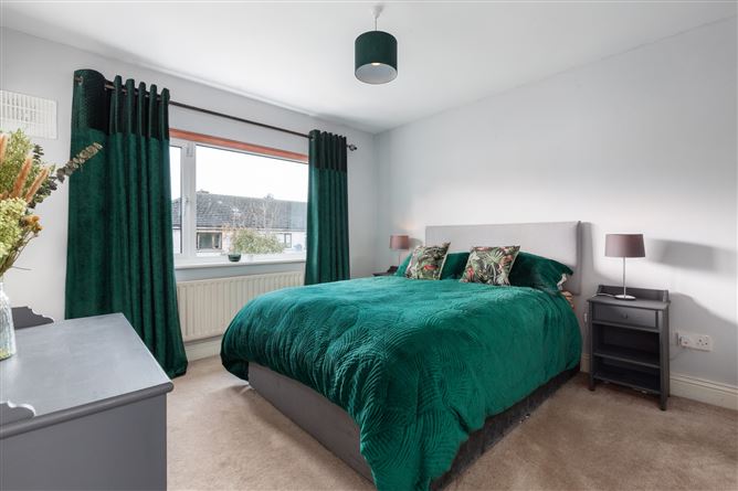 44 Pine Hurst, Navan Road, Dublin 7