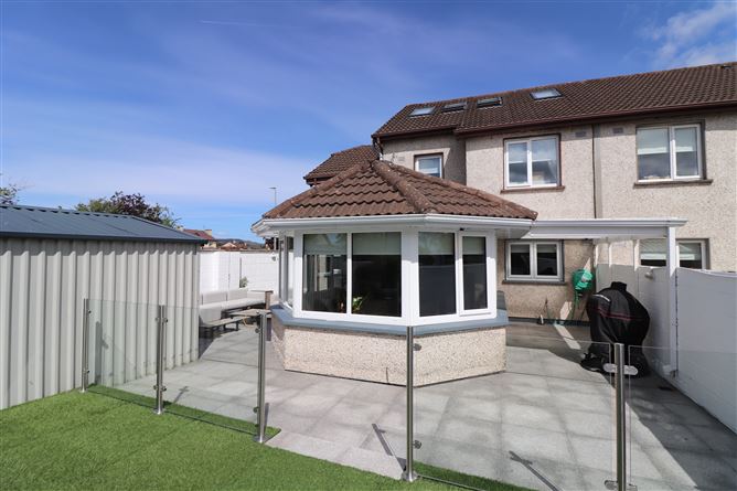 https://photos-a.propertyimages.ie/media/3/8/8/4925883/b0efa273-0962-4d47-be16-63d54198ebe6_l.jpg
