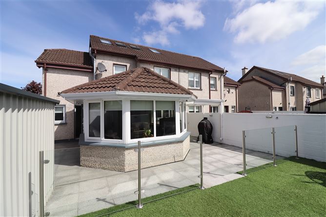 https://photos-a.propertyimages.ie/media/3/8/8/4925883/b0efa273-0962-4d47-be16-63d54198ebe6_l.jpg