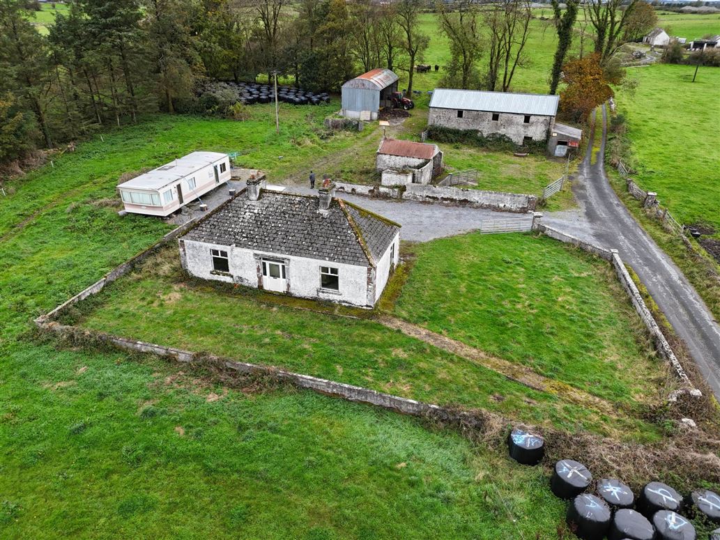 Residence On C. 46. Acres, Shannagh More, Glenamaddy, County Galway
