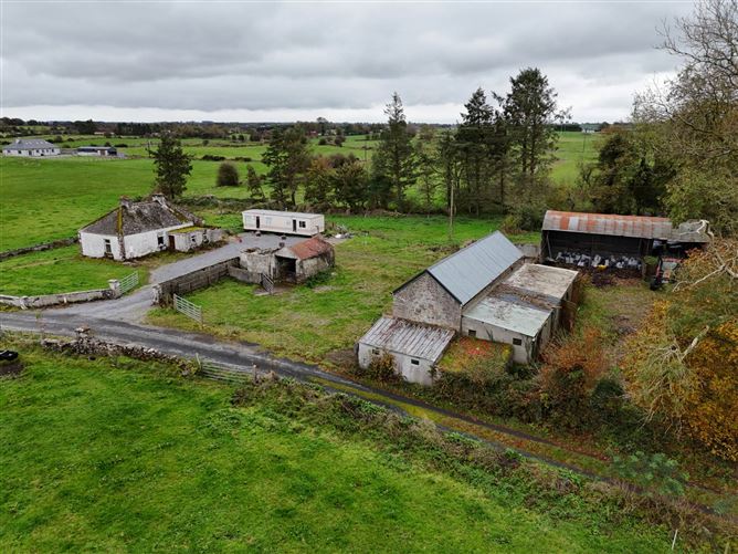 Residence On C. 46. Acres, Shannagh More, Glenamaddy, County Galway