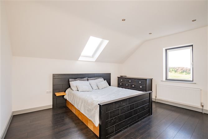 Tuitestown, Crookedwood, Mullingar, Co. Westmeath