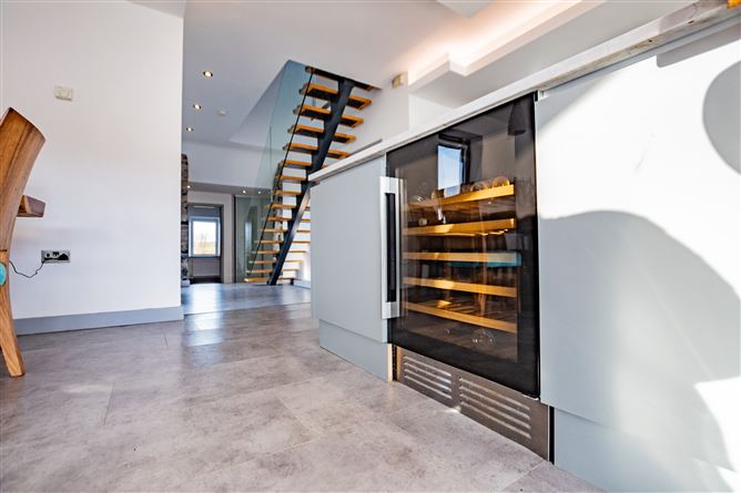 Tuitestown, Crookedwood, Mullingar, Co. Westmeath