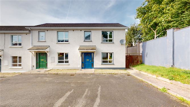 44 Dromore, Cootehill, Cavan