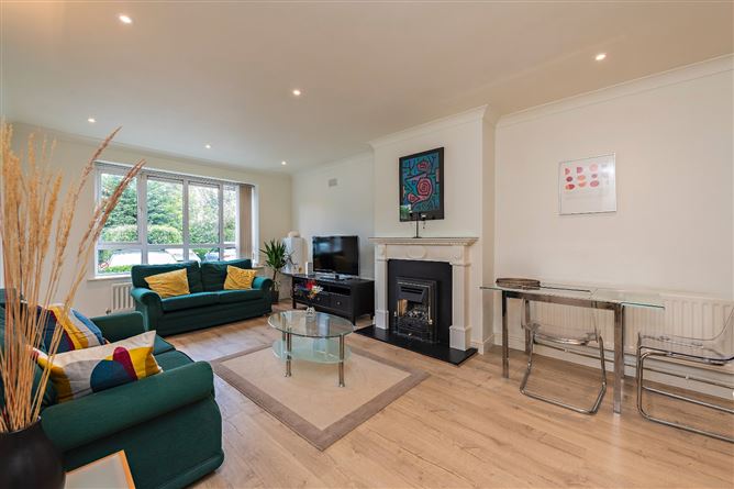 21 Seamount, Booterstown, Co. Dublin