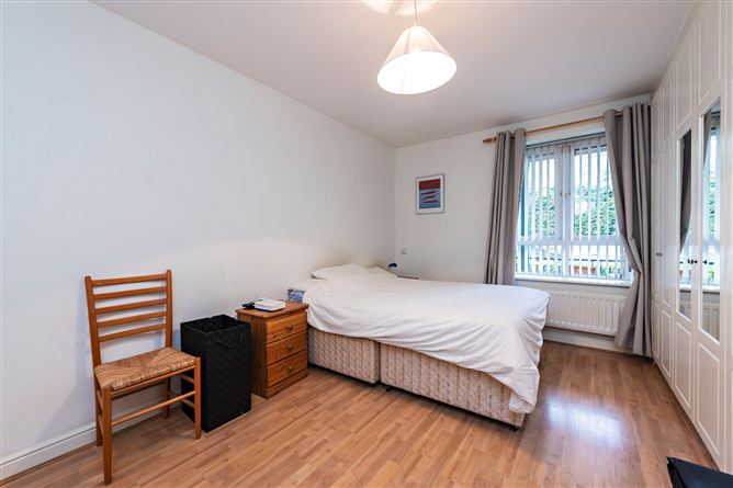 21 Seamount, Booterstown, Co. Dublin