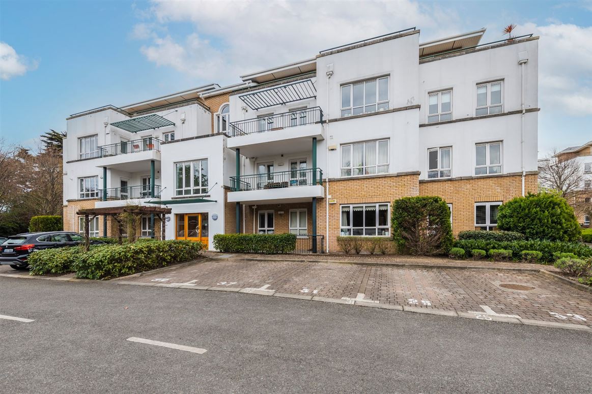 21 Seamount, Booterstown, Co. Dublin