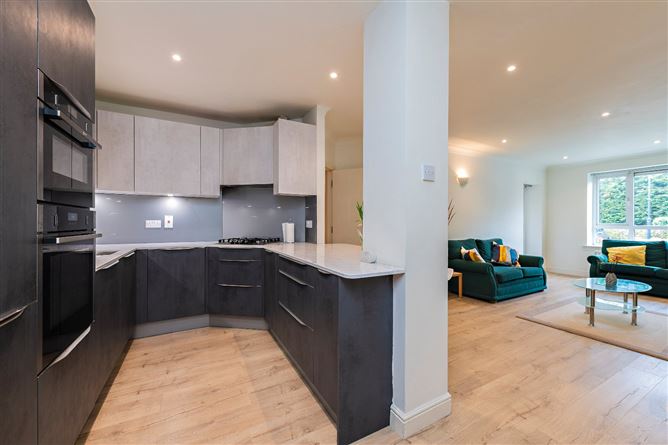 21 Seamount, Booterstown, Co. Dublin