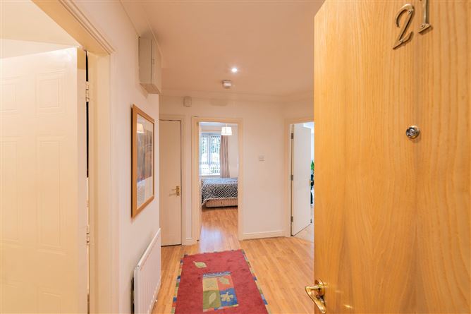 21 Seamount, Booterstown, Co. Dublin