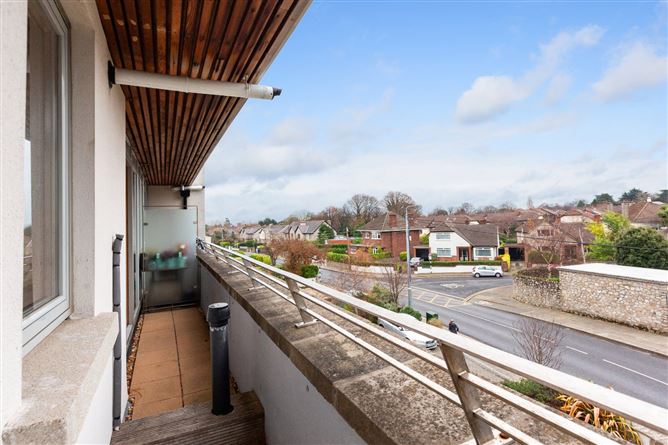 8 Leader Hall, Booterstown Avenue, Blackrock, Co. Dublin
