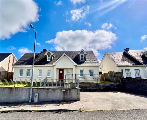 4 Greenhills Drive, Knockgrohery, Roscommon Town, Co. Roscommon