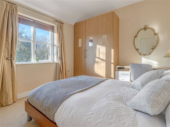 33 The Green, Cnoc Na Greine, Kilcullen, Kildare