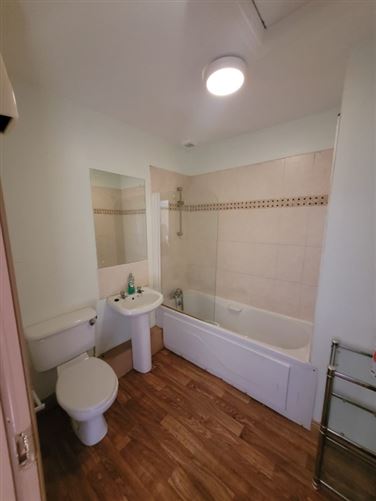 7G Clonmullen Hall, Edenderry, Offaly