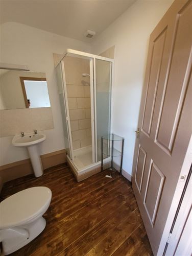 7G Clonmullen Hall, Edenderry, Offaly