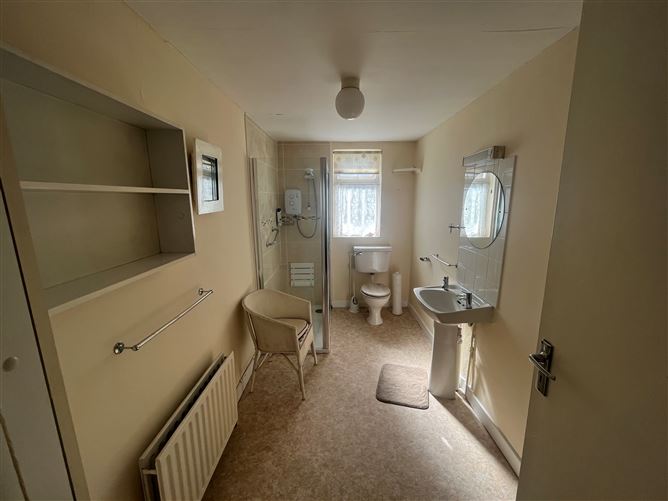 6 Knockgriffin Cottages, Midleton, Cork