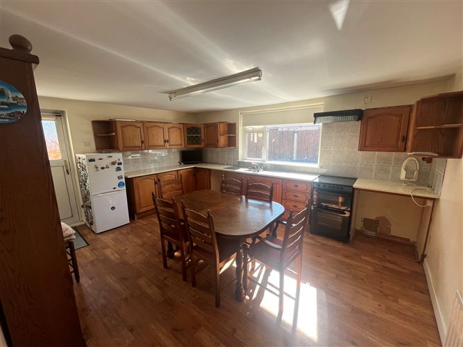 6 Knockgriffin Cottages, Midleton, Cork