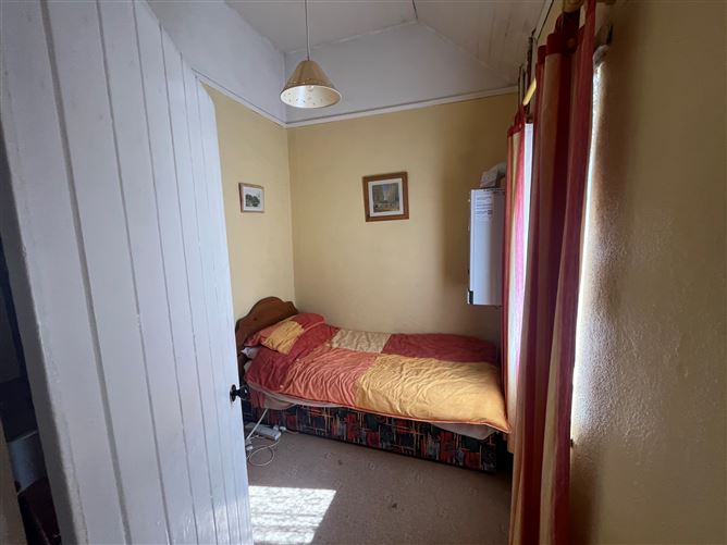6 Knockgriffin Cottages, Midleton, Cork