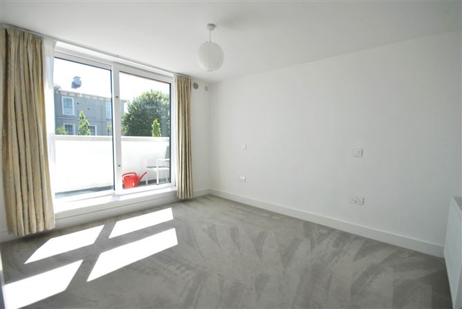 13 Eaton Way, Eaton Brae, Shankill, Dublin 18