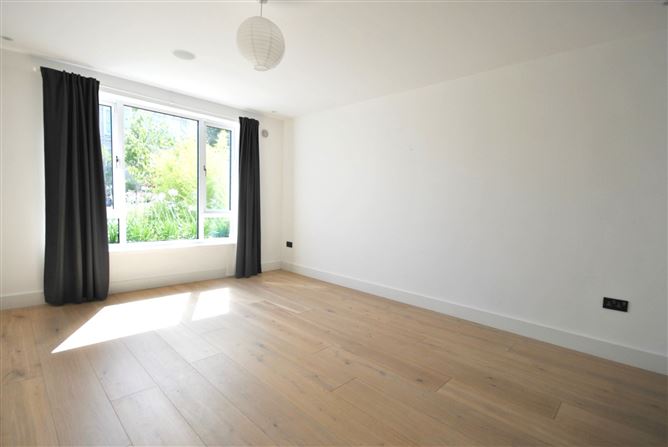 13 Eaton Way, Eaton Brae, Shankill, Dublin 18